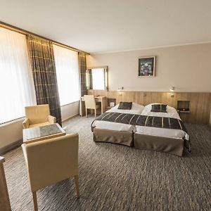 Executive Kamer met Twee Aparte Bedden